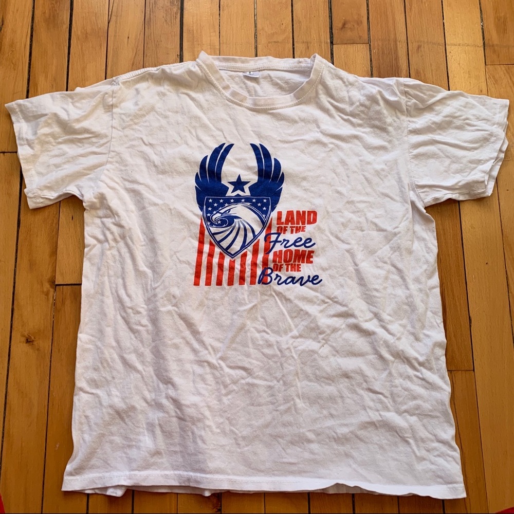 [vintage] • unisex white land of the free t-shirt